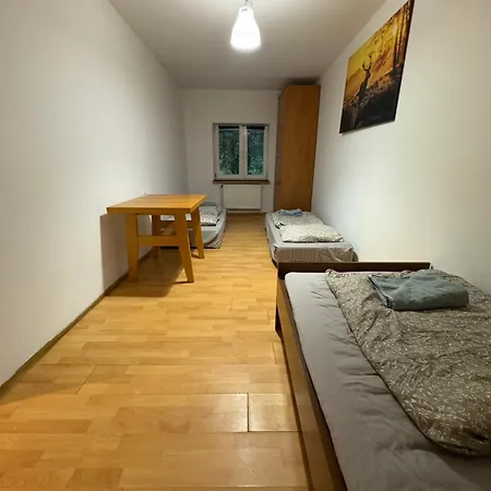 Caly Dom, Parking, Grill, Zadaszony Taras Na Imprezy Lub Wakacje - Tylko Dla Ciebie * Zakrzow (Lesser Poland)